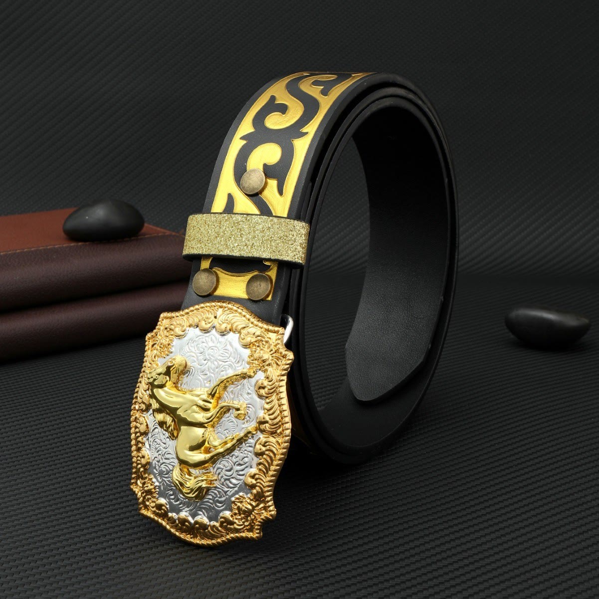 Men's Golden Horse Carving Buckle Black & Gold Embossed Belt